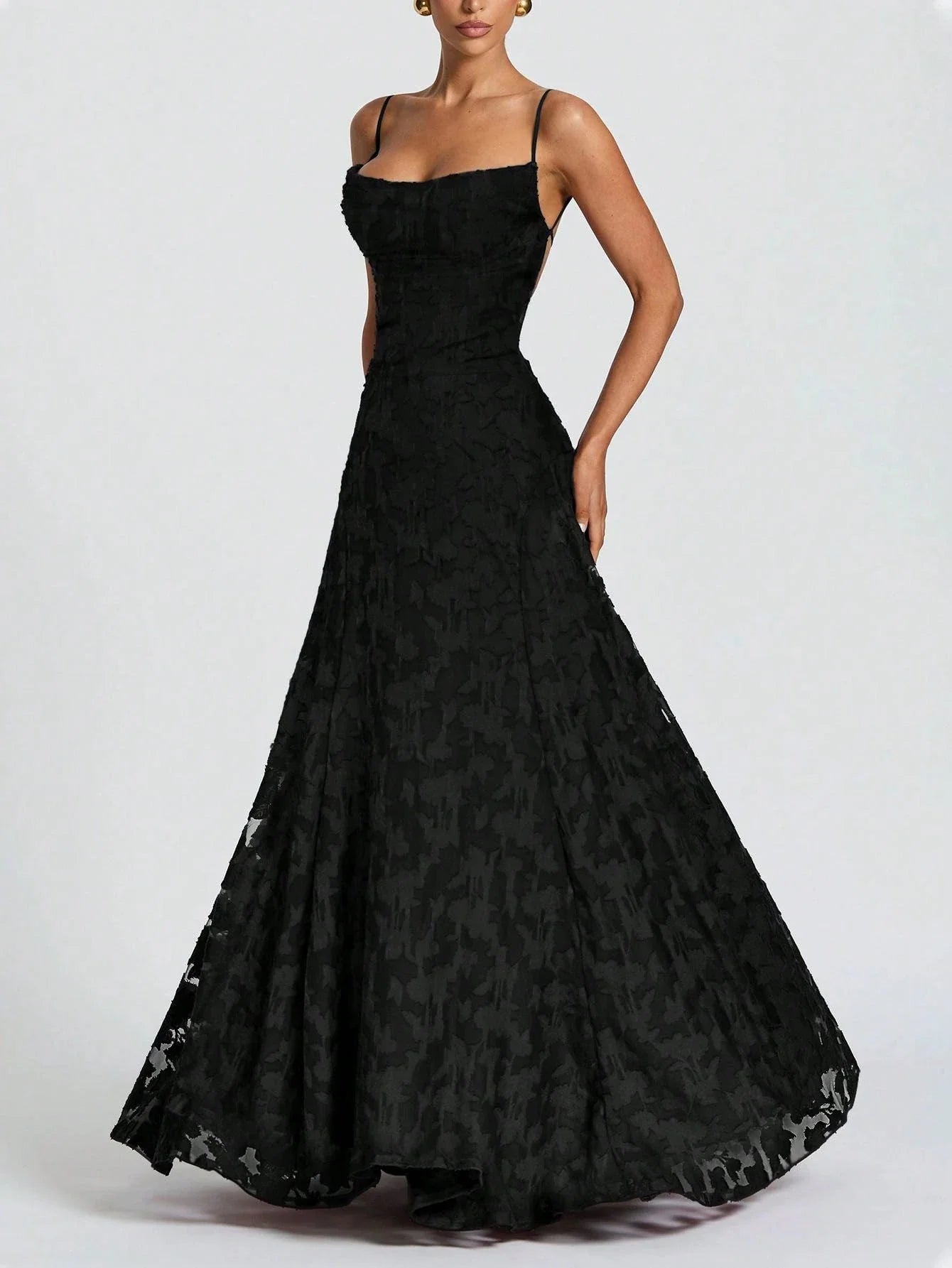 SOFIA | Elegantes Spitzen-Maxi-Kleid