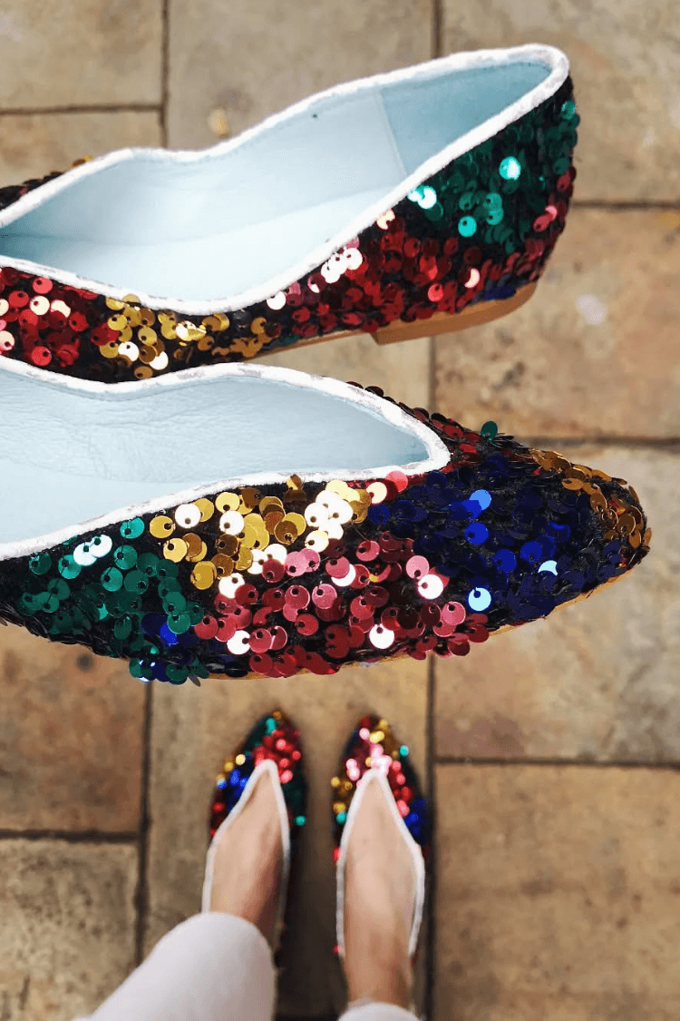 Mehrfarbige V-Ausschnitt Ballerinas Slip-Ons [Vorbestellung]