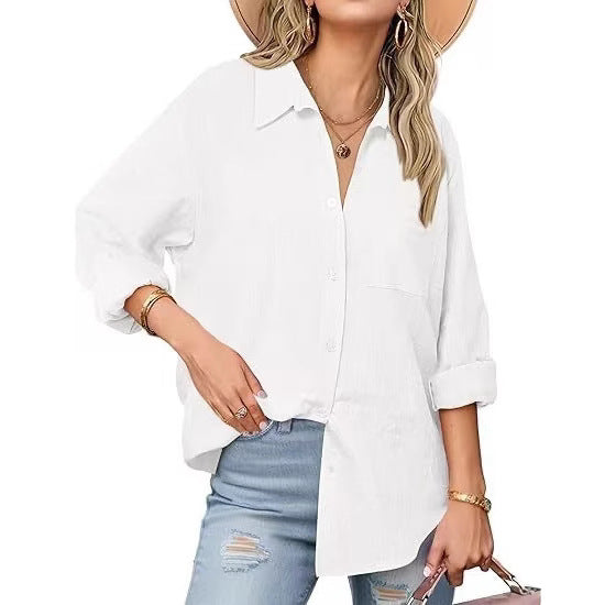 Chemise femme classique en lin avec détails boutons